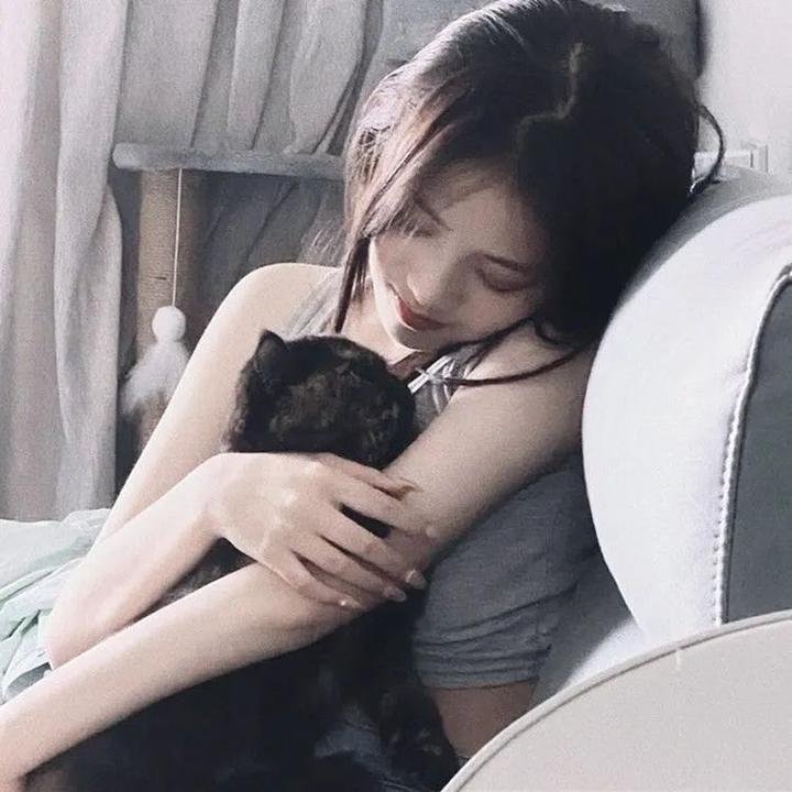 黑疯婆子的万圣节2